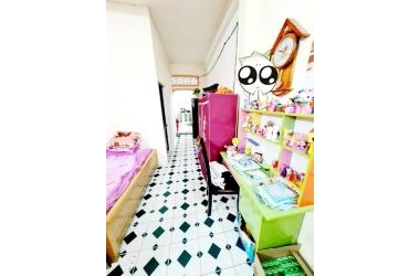 Cần tiền bán gấp nhà diện tích 80m2, 2 tầng, gần Phạm Văn Bạch, Tân Bình, nhỉnh 5 tỷ